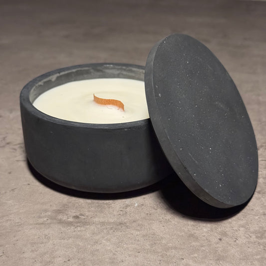 Lunor Obsidian Milk | Stone Skin Collection | 220g
